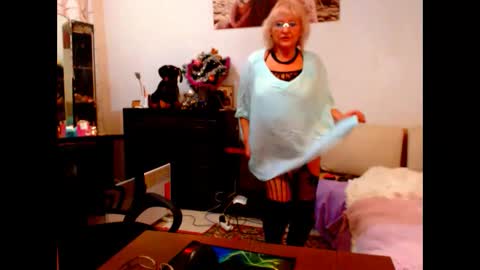 natali online show from December 2024 05:43:01 PM