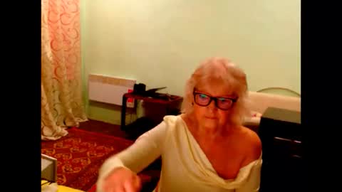 natali online show from April 2026 04:24:01 AM