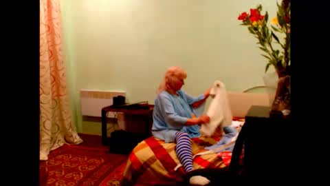 natali online show from April 2026 07:11:02 PM