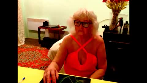 natali online show from May 2026 02:39:01 AM