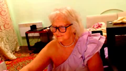 natali online show from June 2026 08:22:01 PM