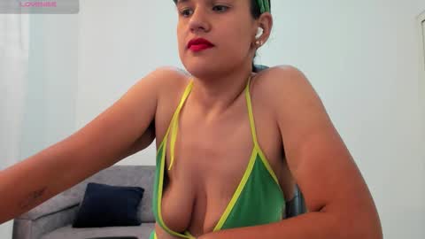 Nathalia online show from March 2026 06:24:02 PM
