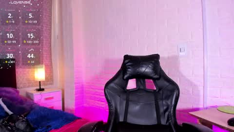 Natalia Kiss online show from June 2026 08:13:02 PM