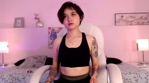 Natalia online show from June 2026 11:30:02 PM