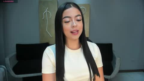 Snapshot of nataliagaret chatting on November 2025 03:12:01 AM Nata online show from November 2025 03:12:01 AM