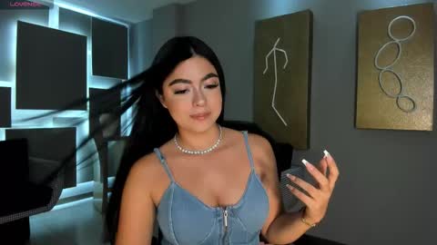 Snapshot of nataliagaret chatting on November 2025 02:56:02 AM Nata online show from November 2025 02:56:02 AM