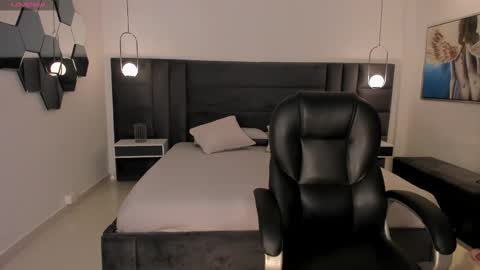 Snapshot of nataliagaret chatting on February 2026 02:19:01 AM Nata online show from February 2026 02:19:01 AM