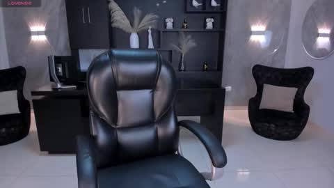 Snapshot of nataliagaret chatting on February 2026 03:14:02 AM Nata online show from February 2026 03:14:02 AM