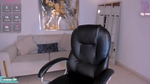 Snapshot of nataliagaret chatting on February 2026 02:21:01 AM Nata online show from February 2026 02:21:01 AM