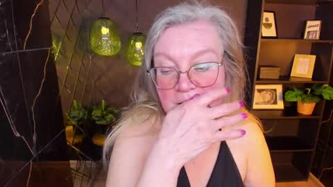 NataliCloud online show from May 2026 01:38:02 PM