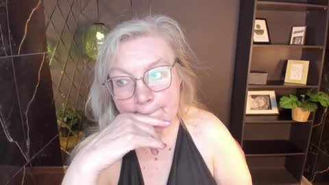 NataliCloud online show from May 2026 01:30:01 PM
