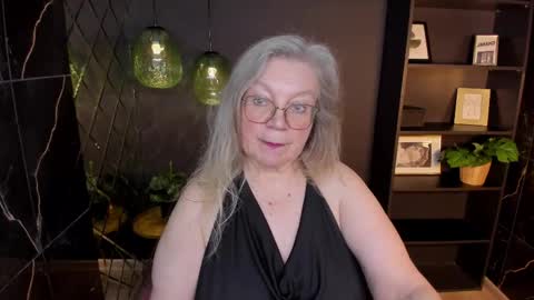 NataliCloud online show from May 2026 01:54:02 PM
