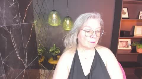 NataliCloud online show from May 2026 01:06:01 PM