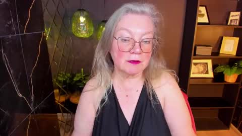 NataliCloud online show from May 2026 12:56:01 PM