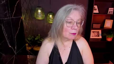 NataliCloud online show from June 2026 01:13:01 PM
