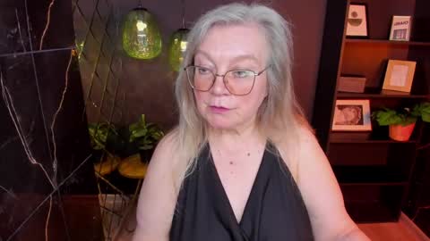 NataliCloud online show from June 2026 02:33:01 PM