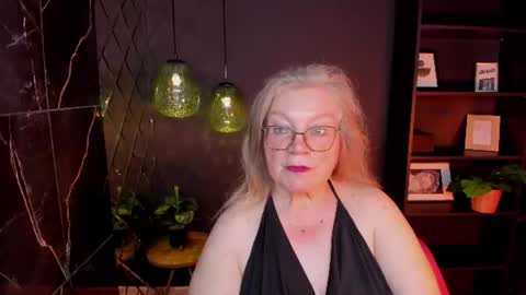 NataliCloud online show from June 2026 01:11:01 PM