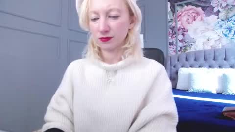 Snapshot of natalie_bitton chatting on February 2025 07:34:02 AM Natalie online show from February 2025 07:34:02 AM