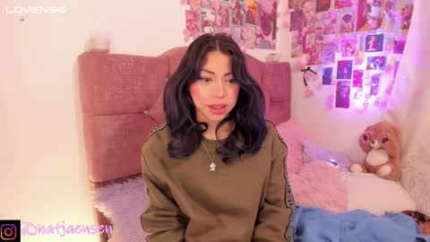       online show from February 2025 09:46:02 AM