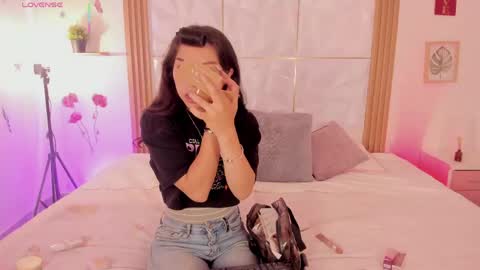       online show from May 2026 09:45:02 PM