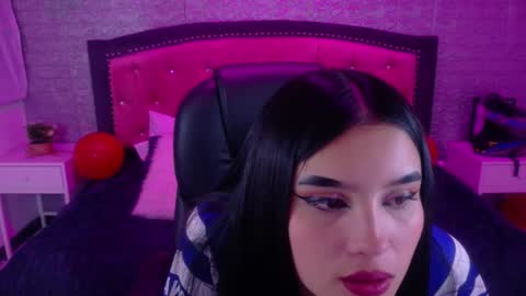 natalie  online show from March 2026 04:08:01 AM