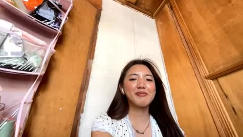 Snapshot of nataliechristopoulos chatting on April 2026 03:22:01 AM Emma online show from April 2026 03:22:01 AM