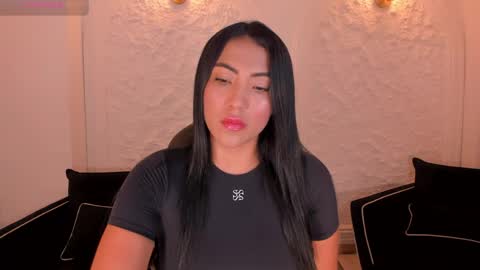 Natalie Lewis online show from April 2026 12:03:01 PM