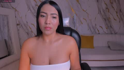 Natalie Lewis online show from June 2026 11:53:01 AM