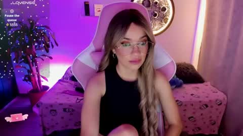 MissNatis online show from June 2026 01:58:01 AM