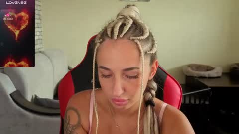 Nataly online show from July 2026 10:24:01 AM