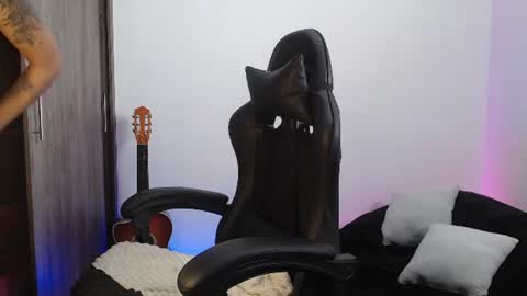   online show from June 2026 05:59:02 PM