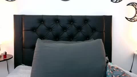 Nataly online show from July 2026 09:05:01 AM
