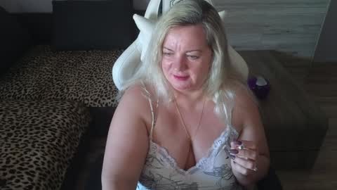 Snapshot of natascha1202 chatting on December 2024 10:25:02 AM Natalli online show from December 2024 10:25:02 AM