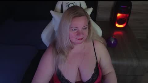 Natalli online show from March 2026 07:49:02 PM