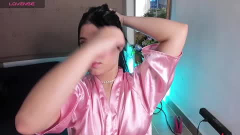 Natasha Sccott online show from March 2025 07:36:01 PM