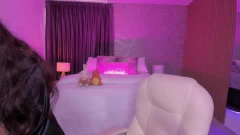 Snapshot of natasha_aniston1 chatting on May 2026 07:22:01 PM Natasha aniston1 online show from May 2026 07:22:01 PM