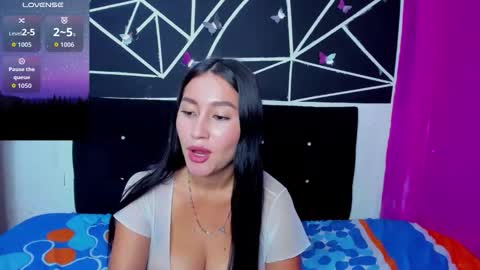 Snapshot of natasha_buny chatting on June 2026 05:25:01 AM natasha_buny online show from June 2026 05:25:01 AM