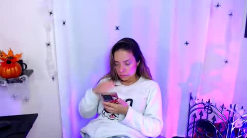 Snapshot of natasha_cam222 chatting on October 2025 01:23:04 PM Natasha online show from October 2025 01:23:04 PM