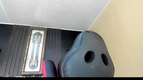 Snapshot of natasha_clifford chatting on November 2025 07:49:02 PM natasha_clifford online show from November 2025 07:49:02 PM