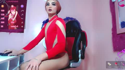 Snapshot of natasha_clifford chatting on January 2026 07:28:02 PM natasha_clifford online show from January 2026 07:28:02 PM