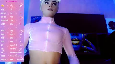 natasha_clifford online show from April 2026 07:38:02 PM