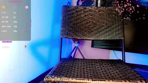 natasha_clifford online show from April 2026 09:08:01 PM