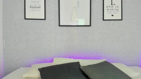  Natasha  online show from November 2025 11:21:02 AM