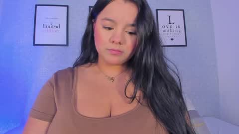 Snapshot of natasha_harpper chatting on May 2026 11:38:02 AM Natasha online show from May 2026 11:38:02 AM