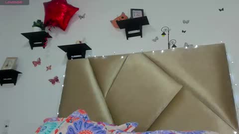 N A T A S H A  online show from February 2025 02:42:02 AM