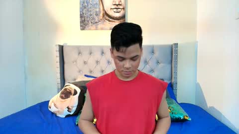 NATASHA online show from December 2025 05:02:01 AM