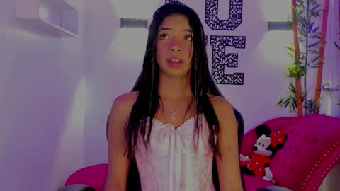 Natasha  online show from December 2025 03:30:02 PM