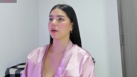 Snapshot of natasha_su chatting on January 2025 01:39:01 AM Natalia online show from January 2025 01:39:01 AM