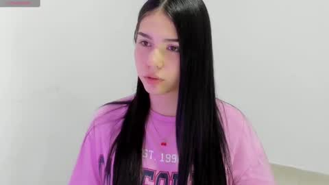 Snapshot of natasha_su chatting on February 2025 02:14:01 AM Natalia online show from February 2025 02:14:01 AM