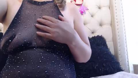 Snapshot of natashaa_clauss chatting on February 2026 07:43:02 PM Natasha Claus online show from February 2026 07:43:02 PM